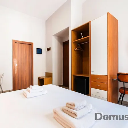 بيت ضيافة Officina Partenopea 3*