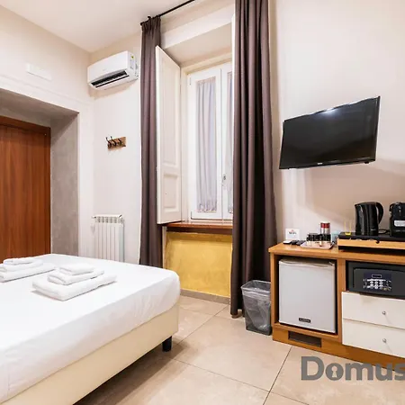Officina Partenopea نابولي