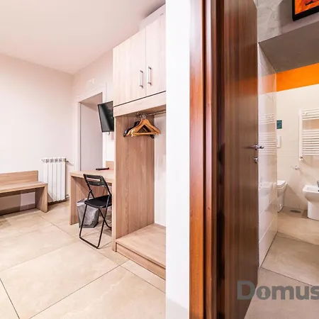 بيت ضيافة Officina Partenopea نابولي
