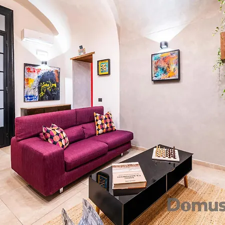Officina Partenopea بيت ضيافة نابولي