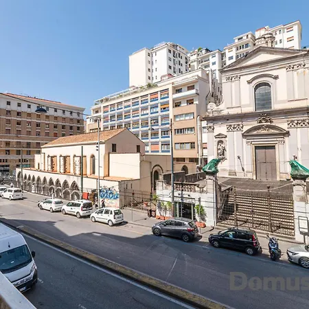 Officina Partenopea بيت ضيافة نابولي
