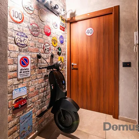 Officina Partenopea نابولي